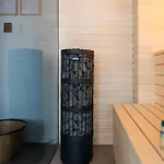 Wellness Retreat For 2 With Private Sauna & Whirlpool - Free Parking, Quiet Center By Hero Homes Апартаменты Грац