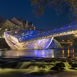 Апартаменты Wellness Retreat For 2 With Private Sauna & Whirlpool - Free Parking, Quiet Center By Hero Homes *