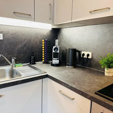 Private Wellness Mit Whirlpool & Free Parking Daire Graz