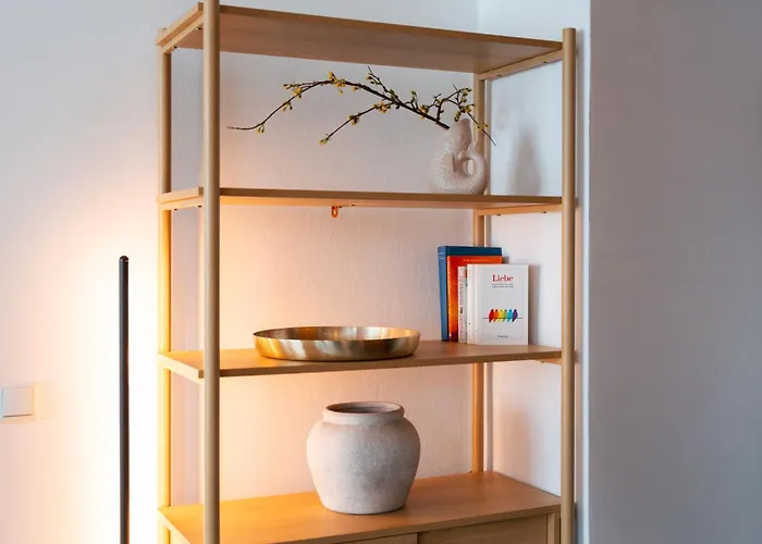 Wellness Retreat For 2 With Private Sauna & Whirlpool - Free Parking, Quiet Center By Hero Homes Graz