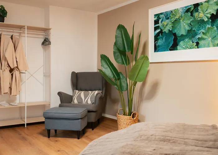 Wellness Retreat For 2 With Private Sauna & Whirlpool - Free Parking, Quiet Center By Hero Homes *